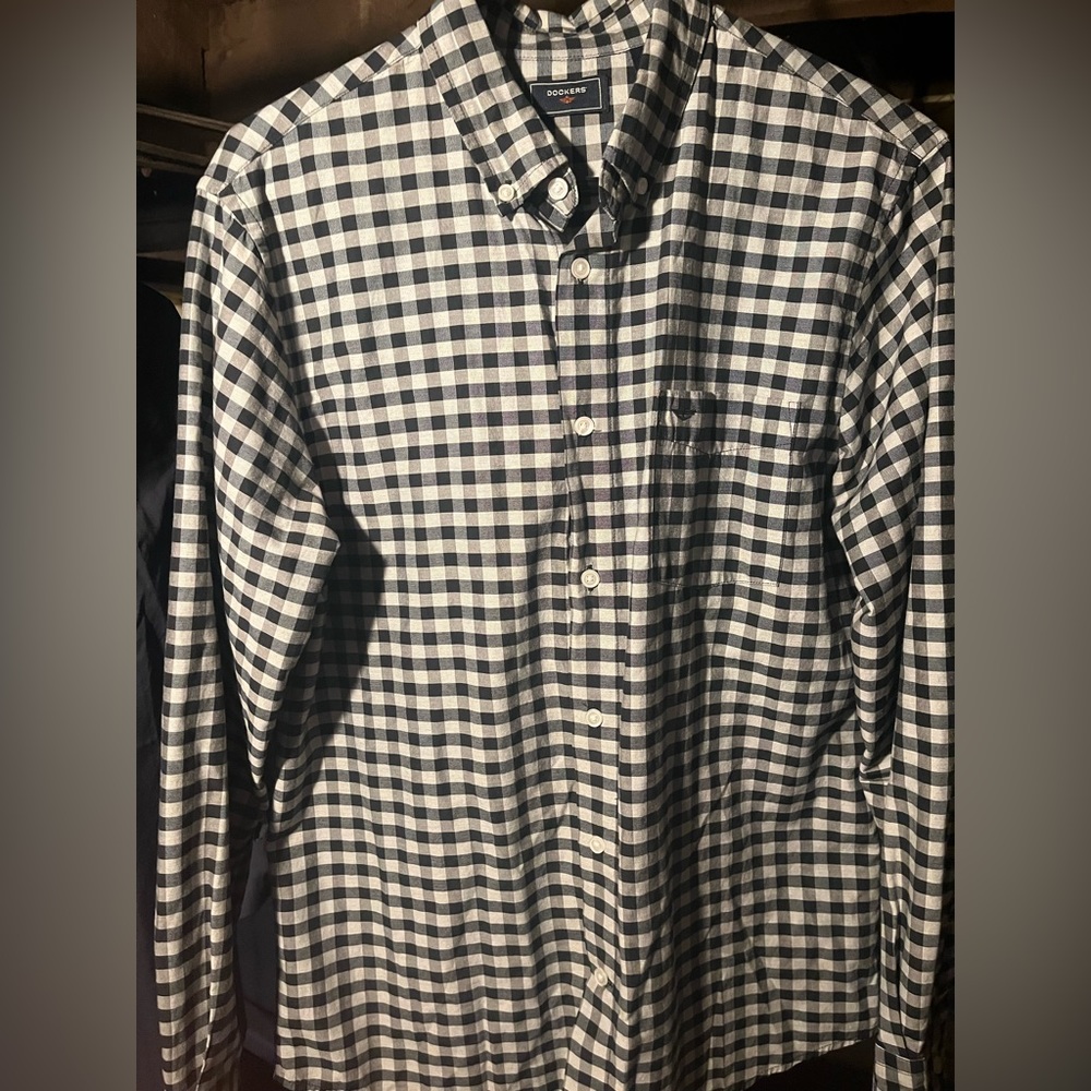 Dockers Button Down Casual Dress Shirt
